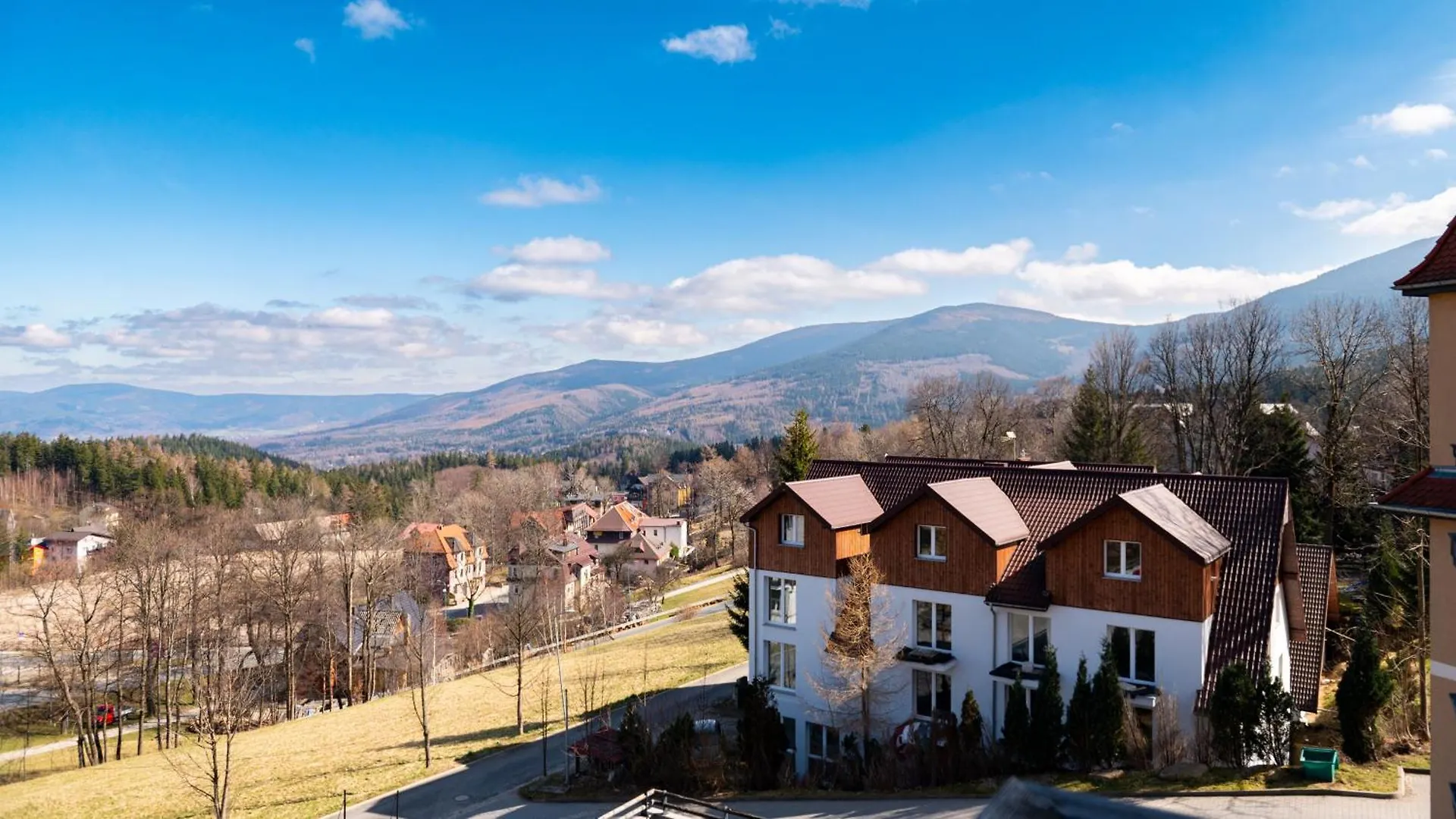 Apartamenty Sun & Snow Karpacz Sucha Apartment